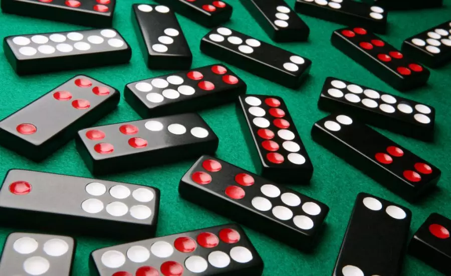 牌九教學 | 完整的牌九組合大全，3分鐘學會必勝天九牌技巧！